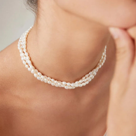 Rice pearl necklace